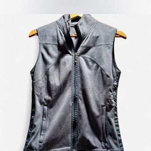 Lucy Gray/Blue Vest
